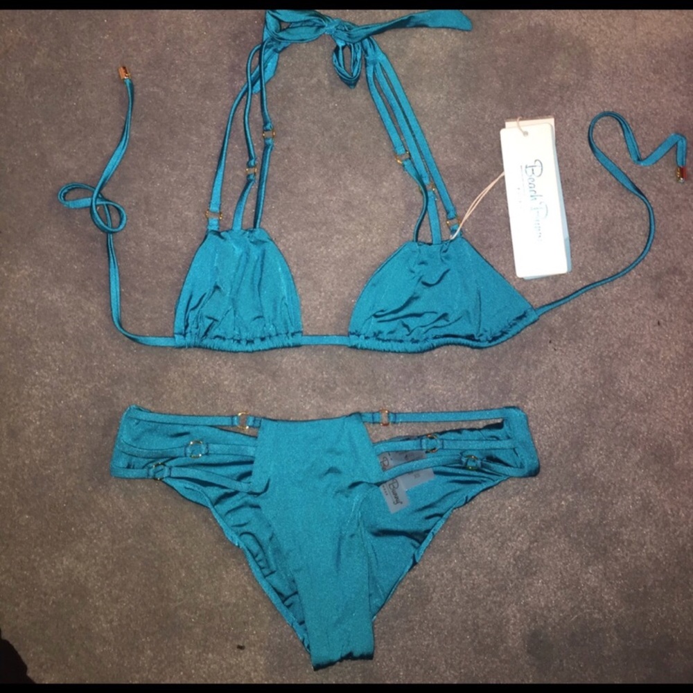 Beach bunny bikini two piece set